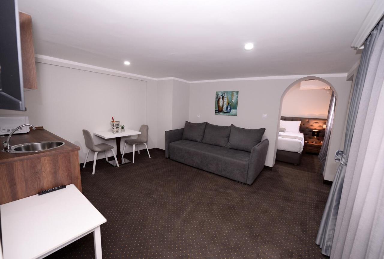 Apartment Alexandar Square *