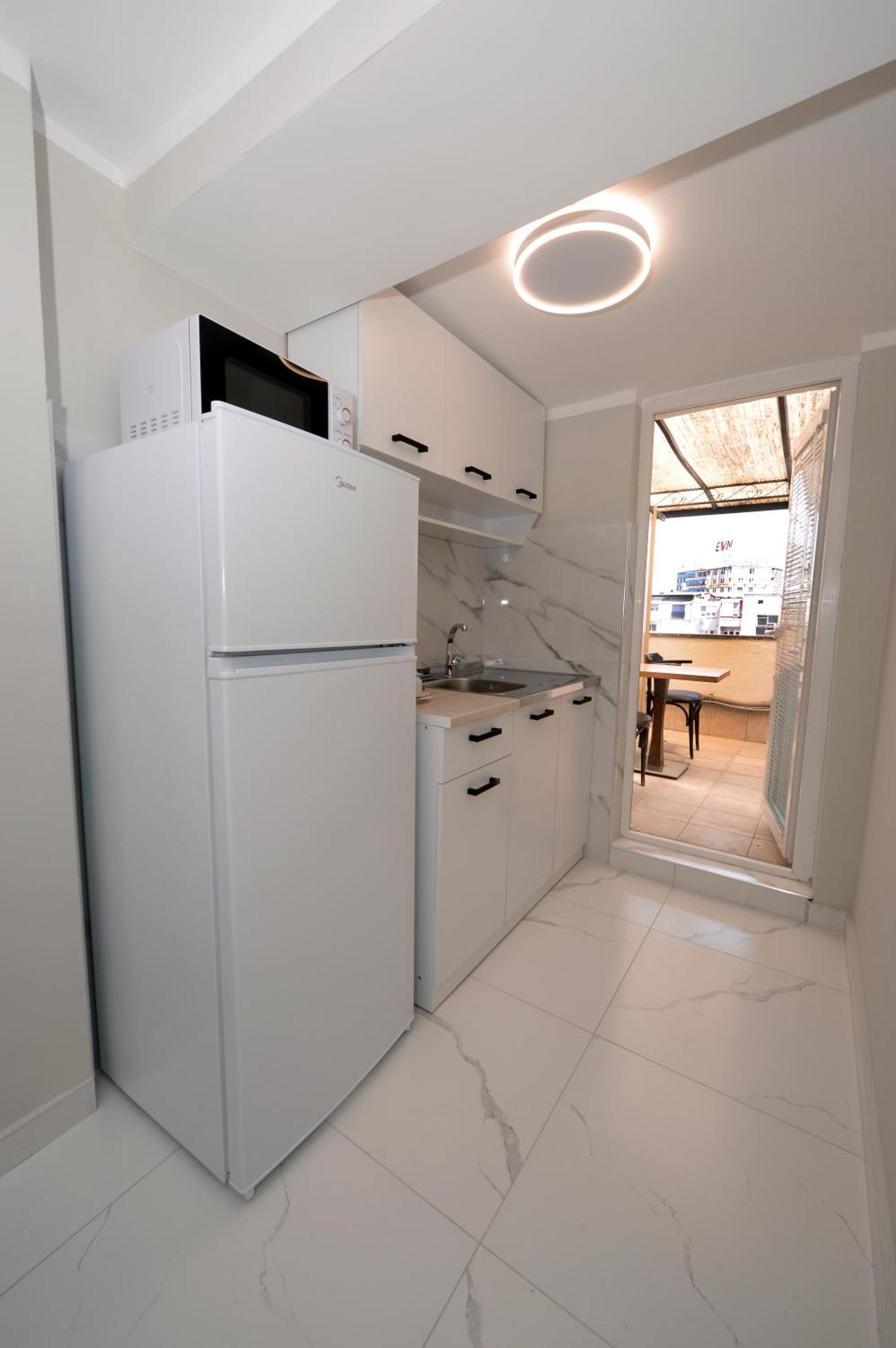 Alexandar Square Apartment *